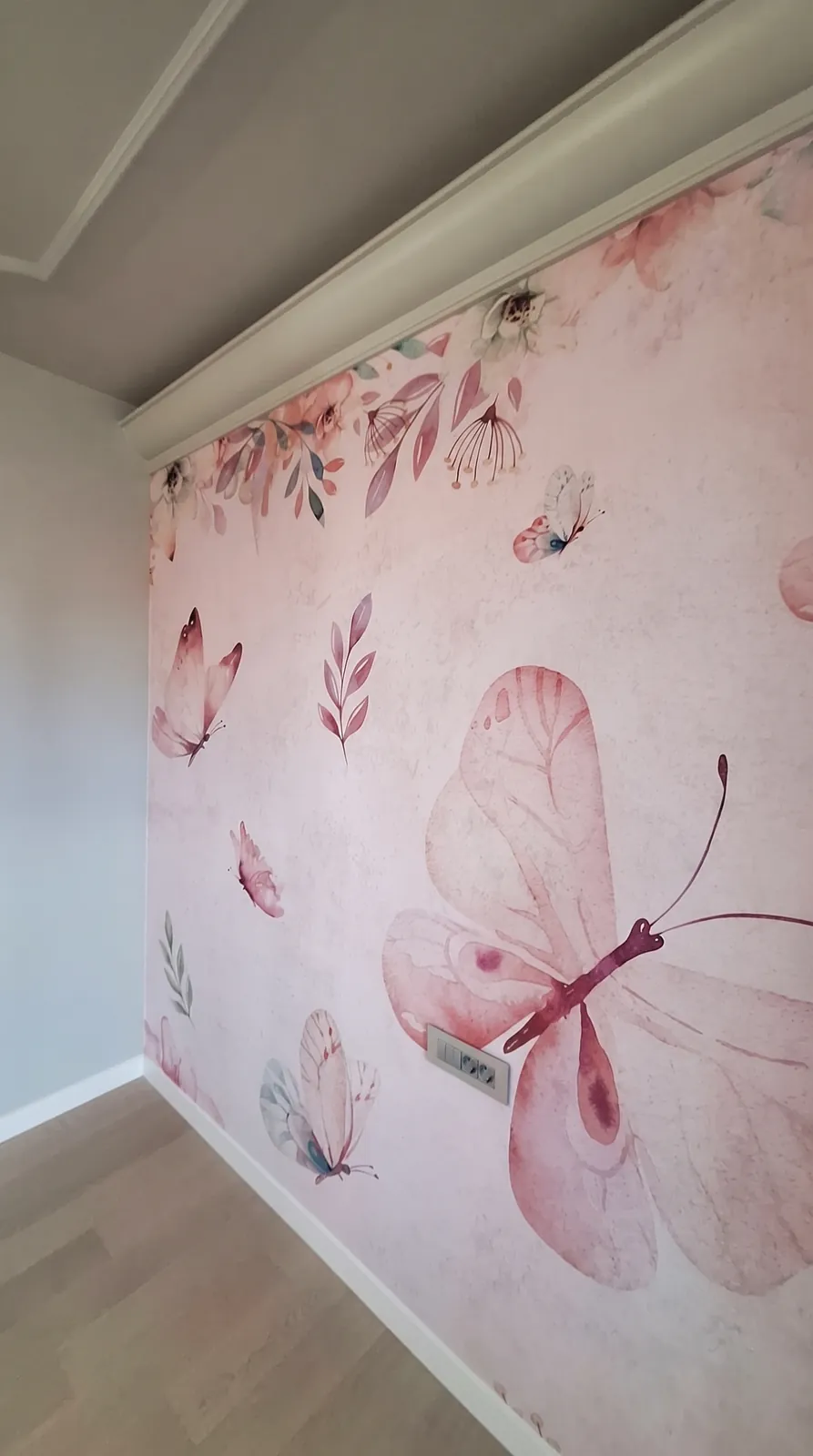 Butterfly Serenity - Roza